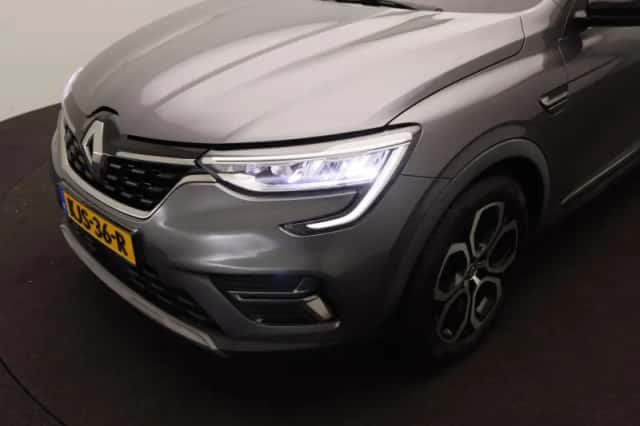Renault Arkana (2023) thumbnail 14