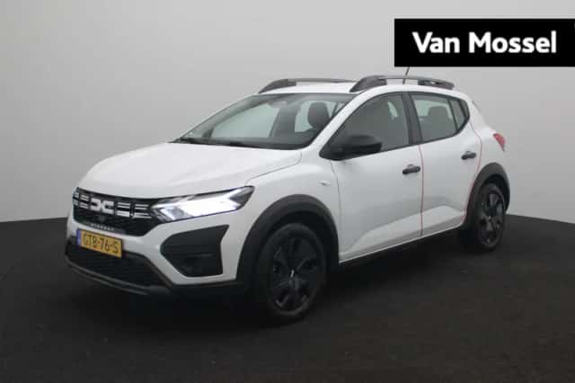Dacia Sandero Stepway (2024) thumbnail 1
