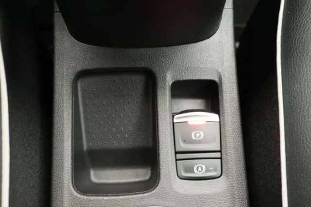 Renault Captur (2023) thumbnail 20