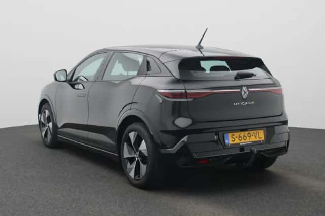 Renault Mégane E-Tech (2023) thumbnail 2