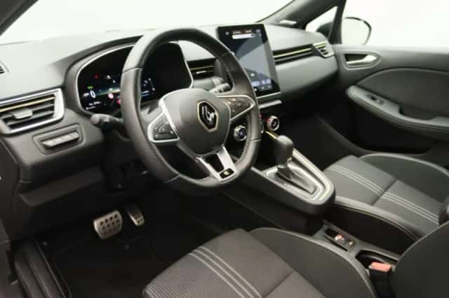 Renault Clio (2023) thumbnail 22