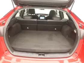 Toyota Prius (2018) thumbnail 14