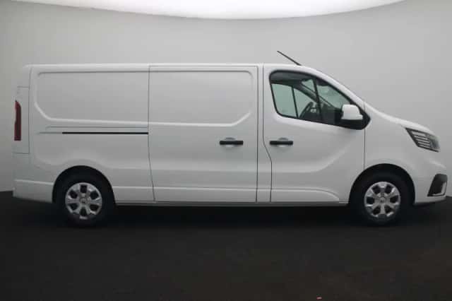 Renault Trafic (2025) thumbnail 6