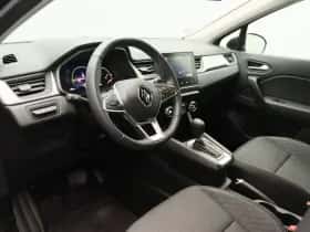 Renault Captur (2023) thumbnail 24