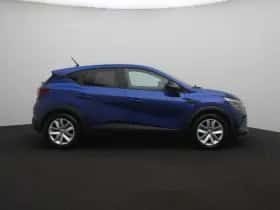 Renault Captur (2023) thumbnail 8