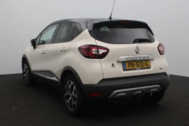 Renault Captur (2017) thumbnail 2