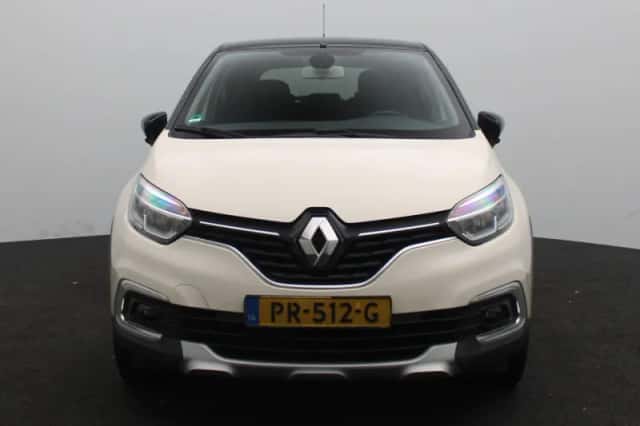 Renault Captur (2017) thumbnail 3
