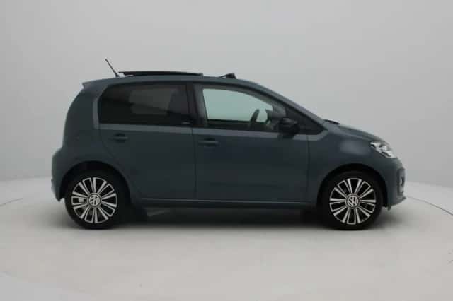 Volkswagen Up! (2019) thumbnail 6