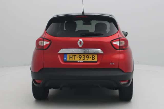 Renault Captur (2016) thumbnail 5