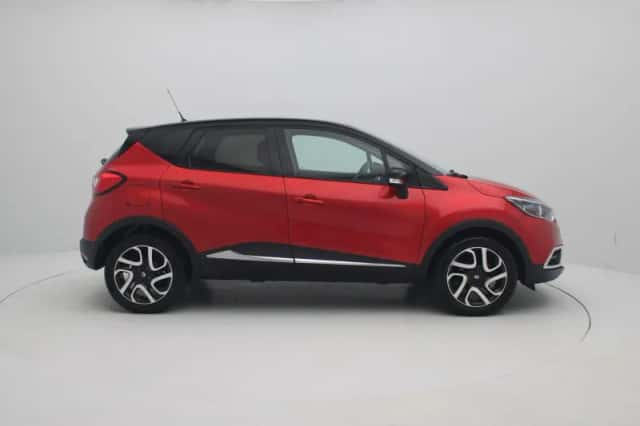 Renault Captur (2016) thumbnail 6