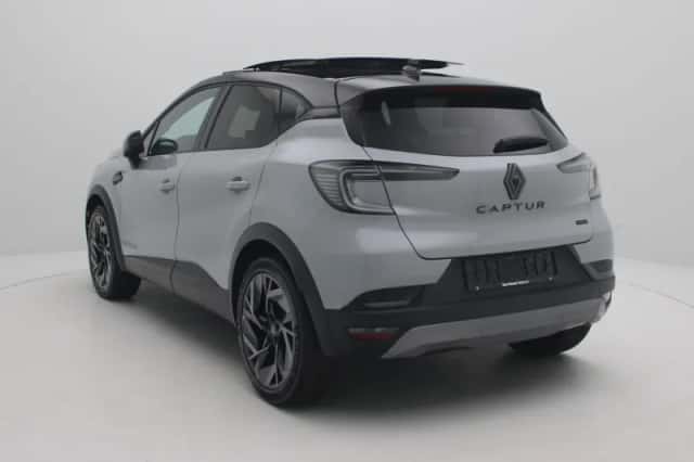Renault Captur (2026) thumbnail 2