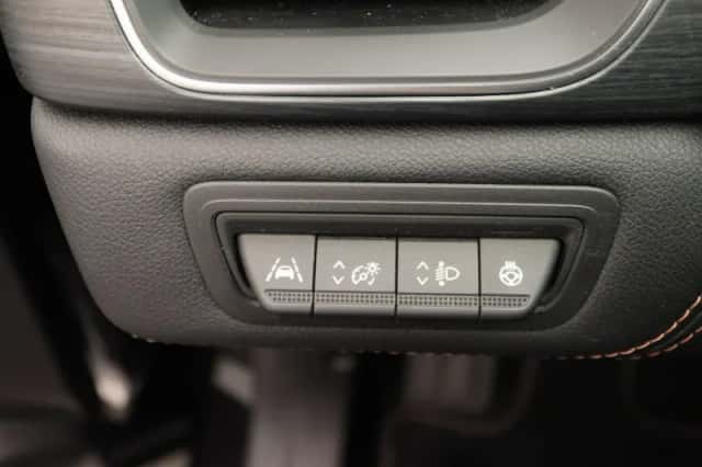 Renault Captur (2020) thumbnail 21