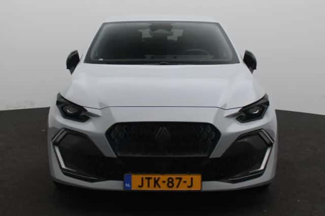 Renault Clio (2026) thumbnail 3