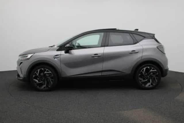 Renault Captur (2025) thumbnail 4