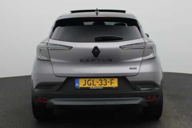Renault Captur (2025) thumbnail 5