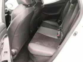 Toyota Yaris (2022) thumbnail 16