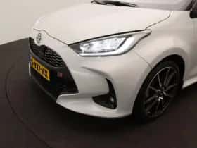 Toyota Yaris (2022) thumbnail 18