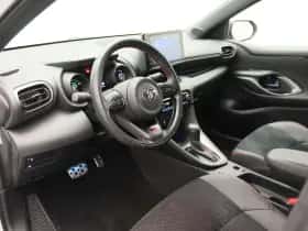 Toyota Yaris (2022) thumbnail 24