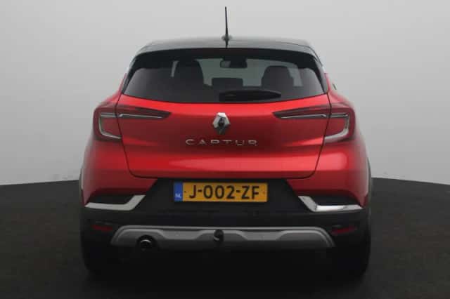 Renault Captur (2020) thumbnail 5