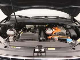 Volkswagen Tiguan (2021) thumbnail 28