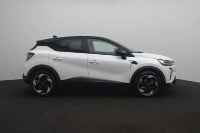 Renault Captur (2025) thumbnail 6