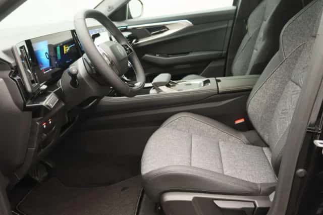Renault Austral (2025) thumbnail 11