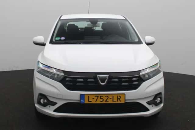 Dacia Sandero (2021) thumbnail 3