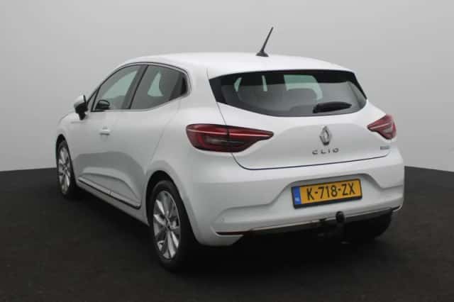 Renault Clio (2021) thumbnail 2