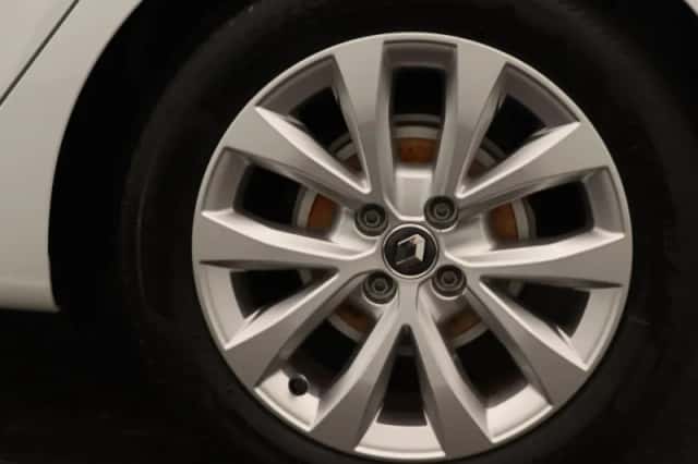 Renault Clio (2021) thumbnail 16