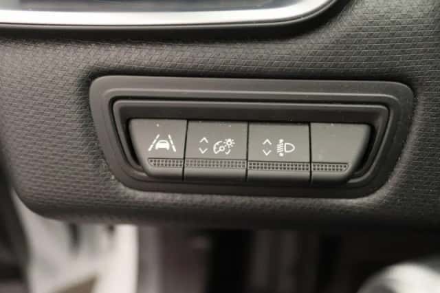 Renault Clio (2021) thumbnail 19