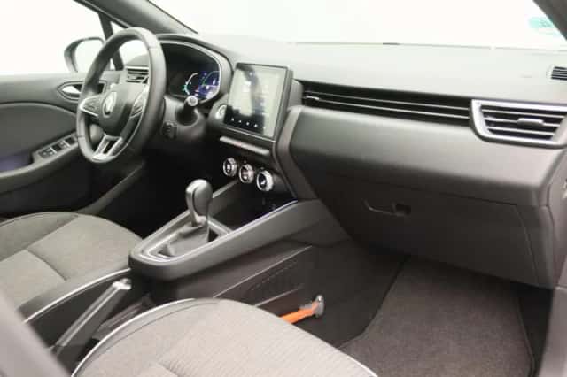 Renault Clio (2021) thumbnail 22