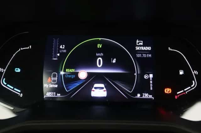Renault Clio (2021) thumbnail 8