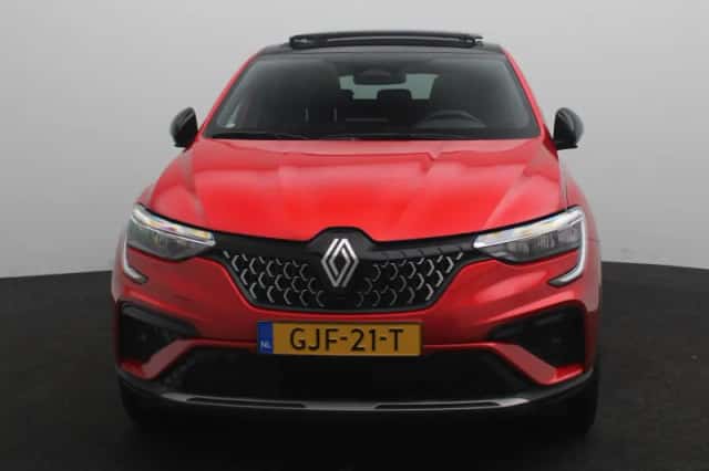 Renault Arkana (2024) thumbnail 3