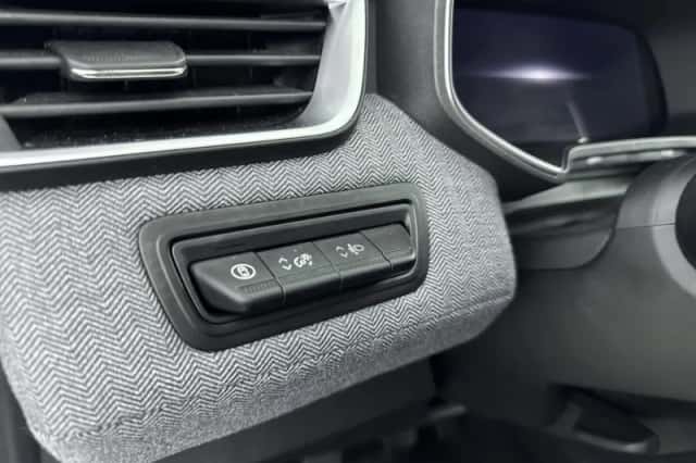 Renault Clio (2025) thumbnail 18