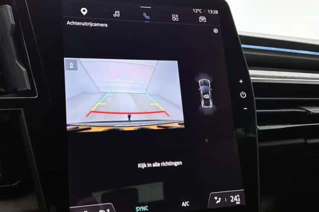 Renault Austral (2023) thumbnail 11
