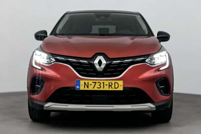 Renault Captur (2021) thumbnail 5