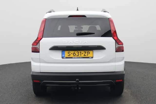 Dacia Jogger (2023) thumbnail 5