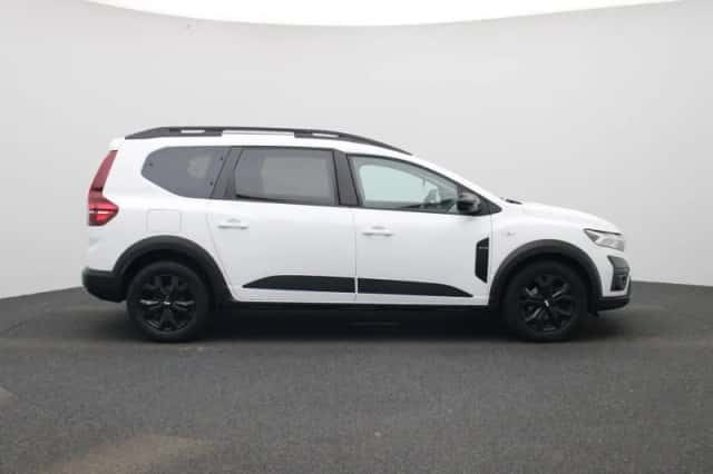 Dacia Jogger (2023) thumbnail 6
