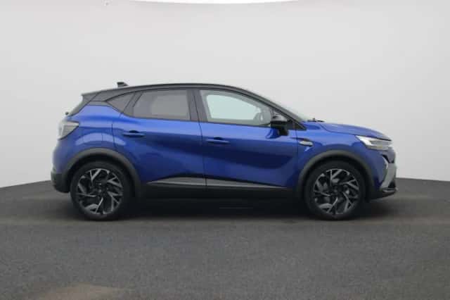 Renault Captur (2025) thumbnail 6