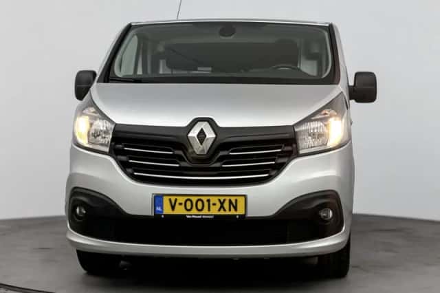 Renault Trafic (2019) thumbnail 3