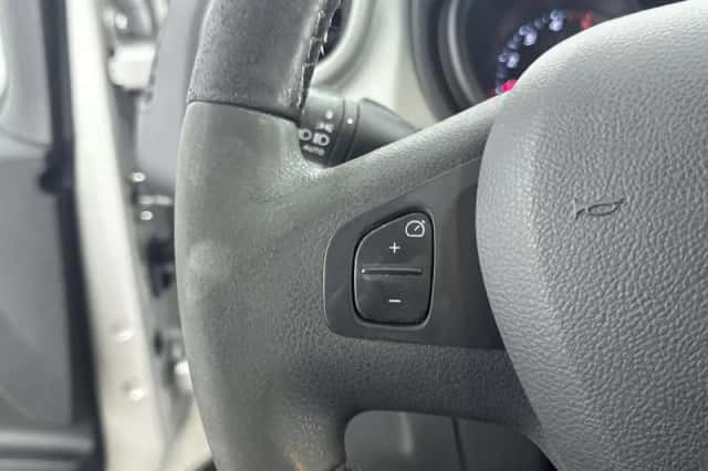 Renault Trafic (2019) thumbnail 6