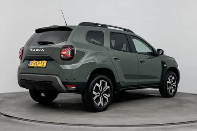 Dacia Duster (2024) thumbnail 4