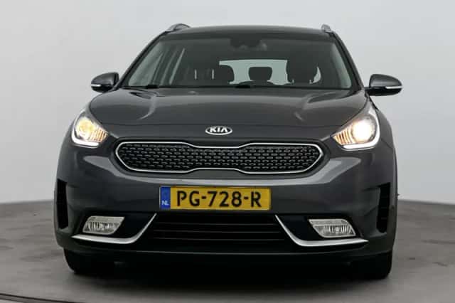 Kia Niro (2017) thumbnail 5