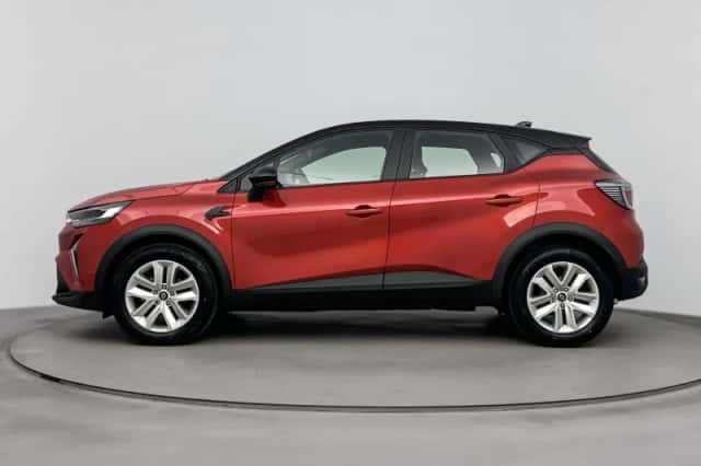 Renault Captur (2025) thumbnail 2