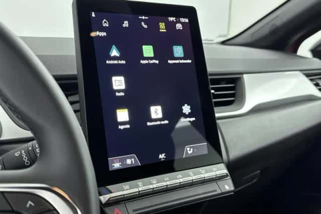 Renault Captur (2025) thumbnail 12
