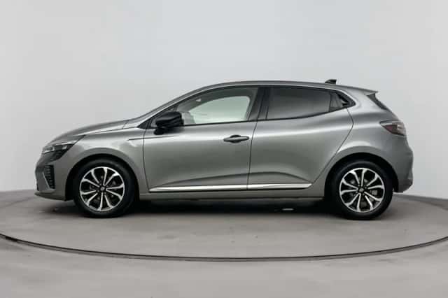 Renault Clio (2025) thumbnail 2