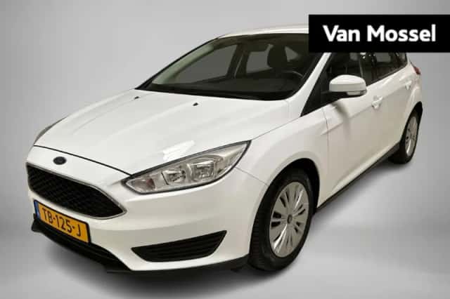 Ford Focus (2018) thumbnail 1