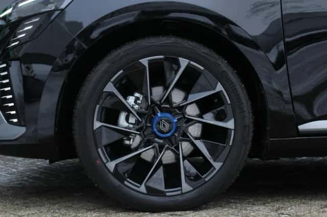 Renault Clio (2025) thumbnail 9