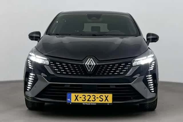 Renault Clio (2024) thumbnail 5