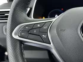 Renault Clio (2024) thumbnail 6
